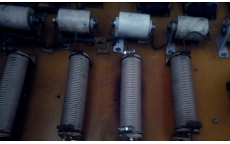 贵阳九游体育在线注册,九游体育（中国）-电工最怕软故障，但是修好的那一刻，很骄傲！